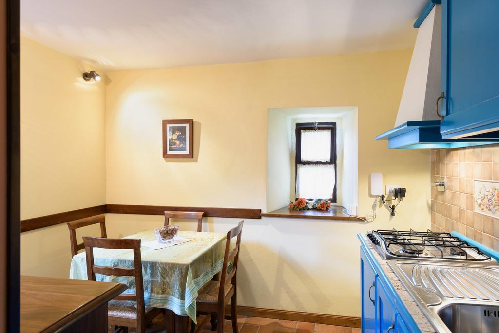 Il Borgo Dei Corsi - Charming Holiday Apartments Ortignano Raggiolo Εξωτερικό φωτογραφία