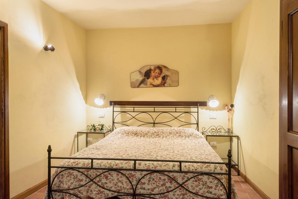 Il Borgo Dei Corsi - Charming Holiday Apartments Ortignano Raggiolo Εξωτερικό φωτογραφία