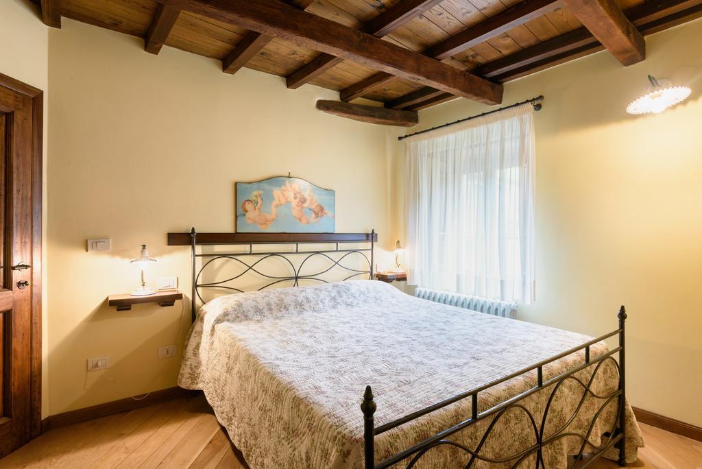 Il Borgo Dei Corsi - Charming Holiday Apartments Ortignano Raggiolo Εξωτερικό φωτογραφία