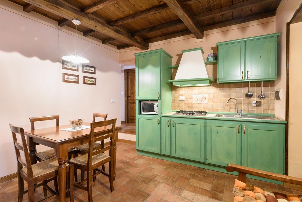 Il Borgo Dei Corsi - Charming Holiday Apartments Ortignano Raggiolo Εξωτερικό φωτογραφία